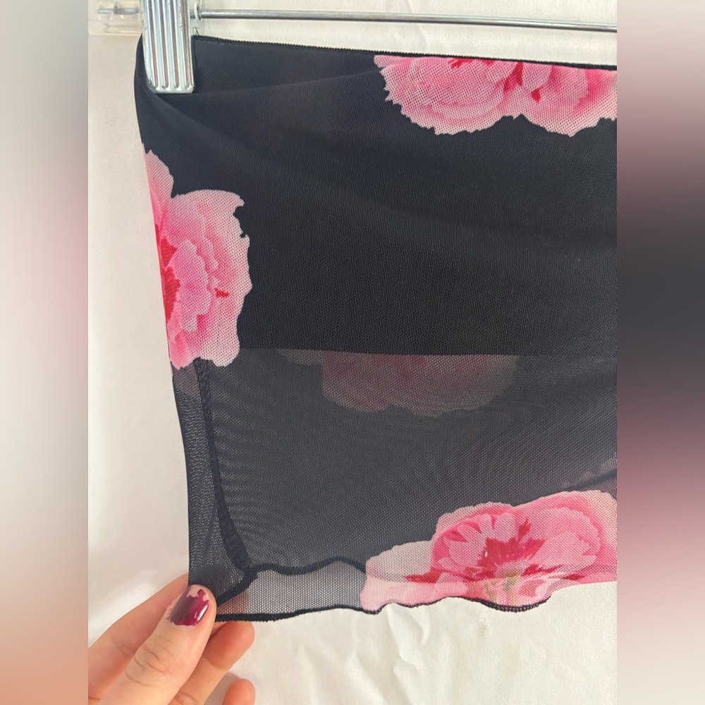 Black+Pink Floral Mesh Tube Top XXS - Picture 4 of 9